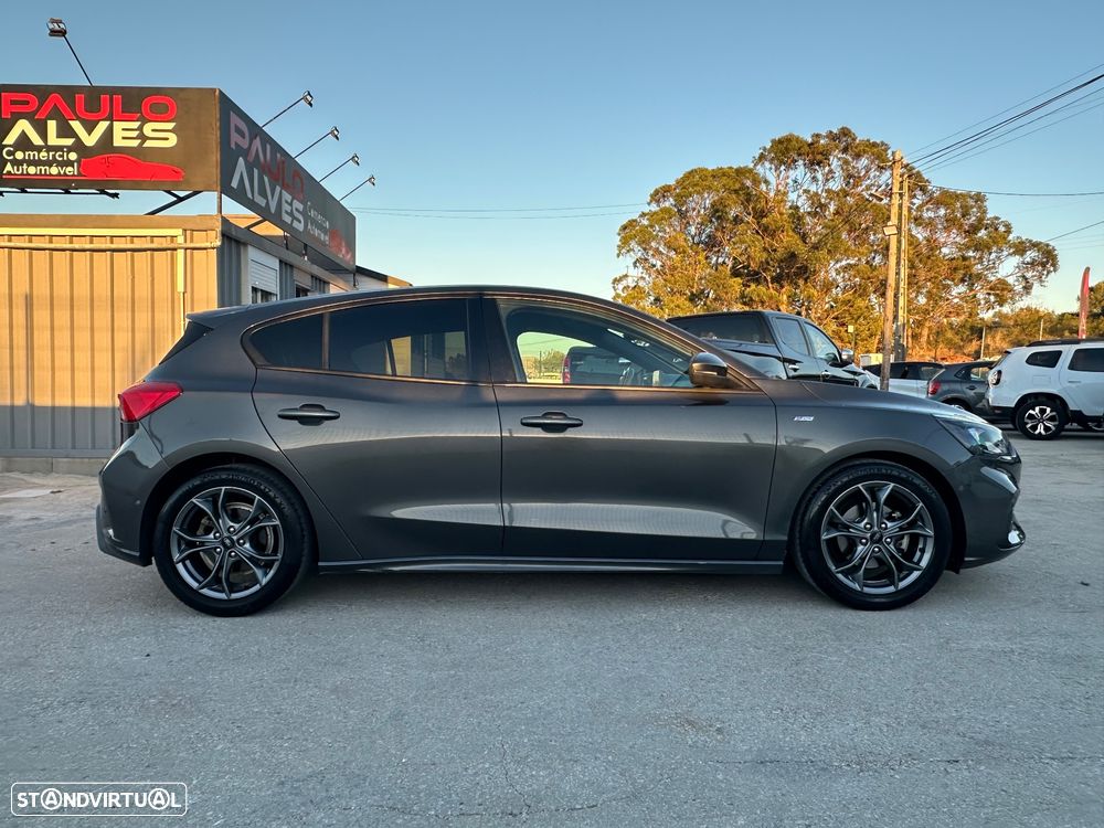 Ford Focus 1.0 EcoBoost MHEV ST-Line - 3