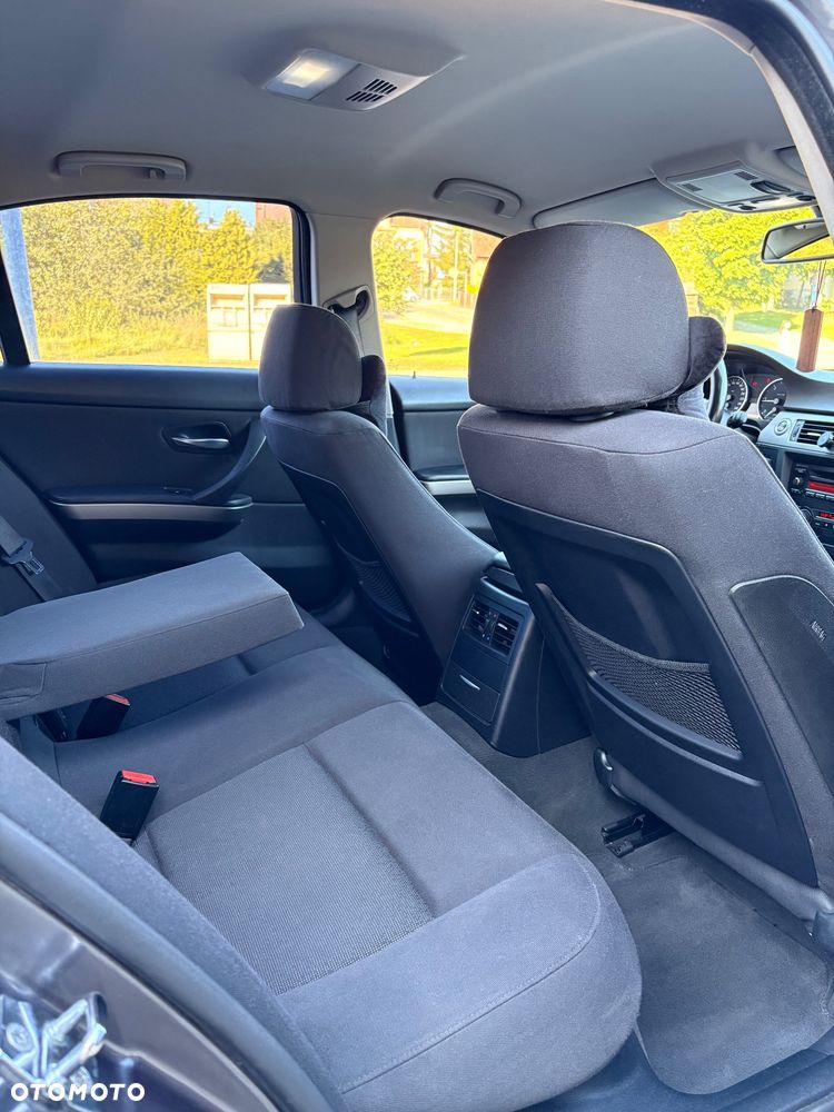 BMW Seria 3 320d DPF Edition Fleet Sport - 6