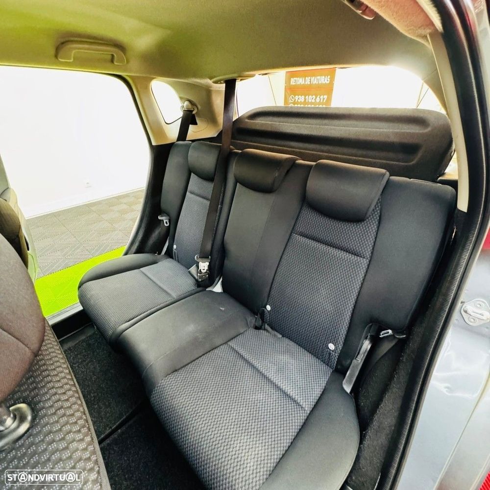 Honda Jazz 1.3 I-VTEC Comfort CVT - 18