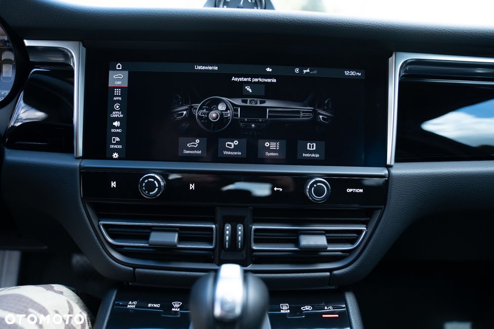 Porsche Macan Standard - 22