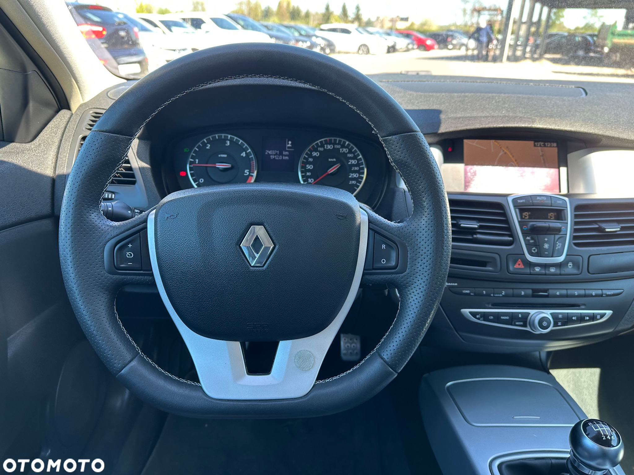 Renault Laguna Grandtour 2.0 dCi FAP GT - 30