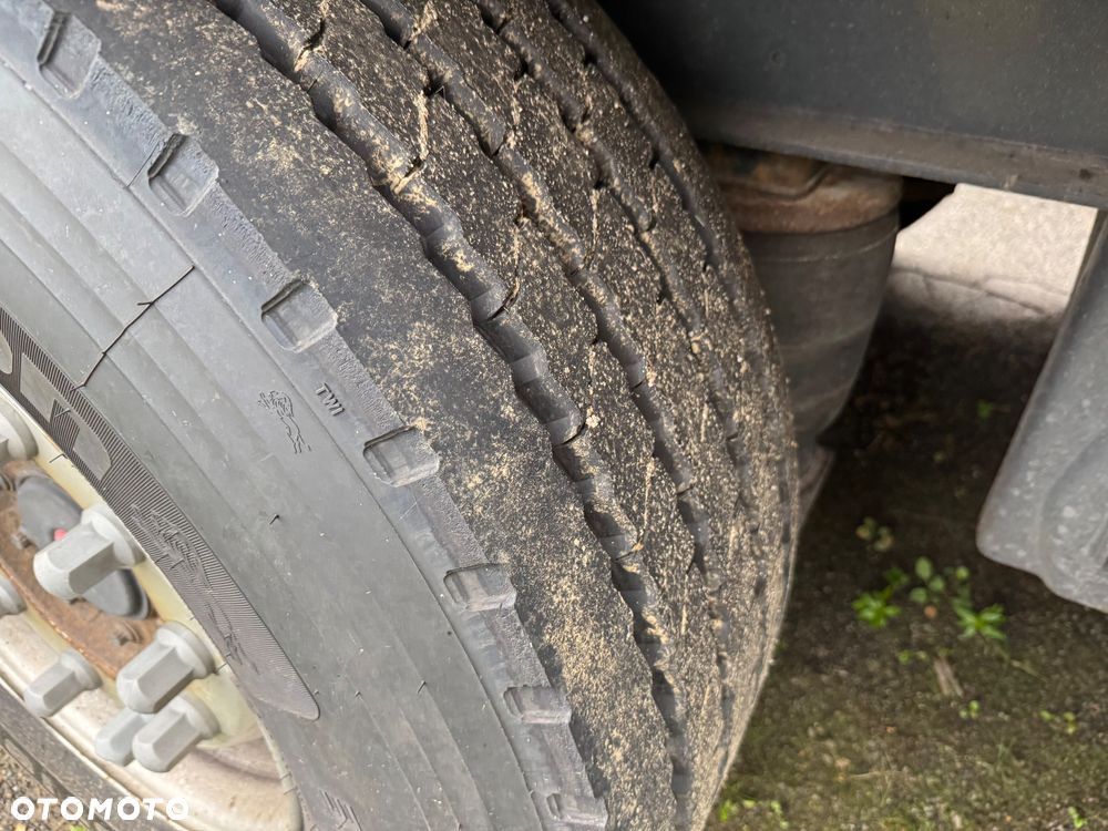 Wielton STANDARD / SAF / PODNOSZONY DACH / FIRANKA / OŚ PODNOSZONA - 6