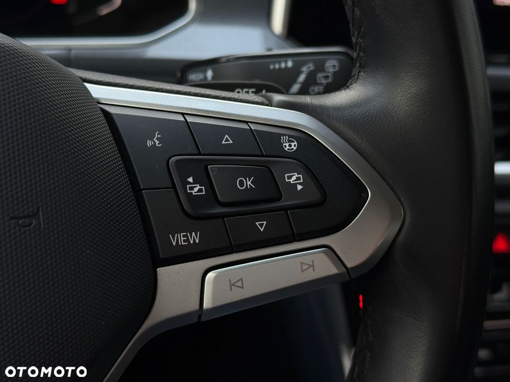 Volkswagen T-Roc 1.5 TSI Style DSG - 20