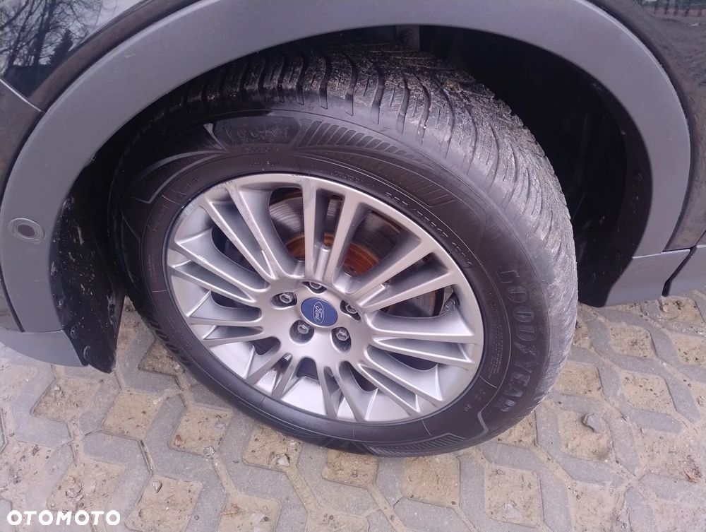 Ford Kuga 2.0 TDCi 4x4 Titanium - 8