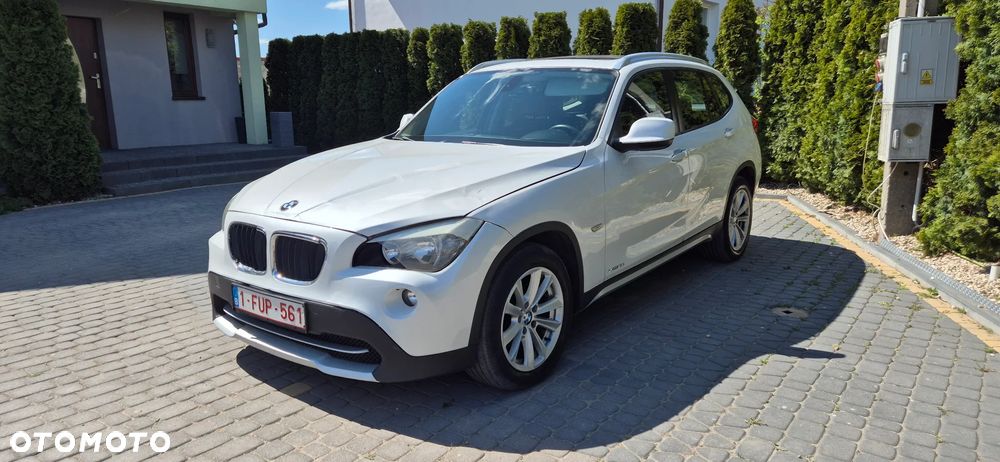 BMW X1 xDrive18d - 10