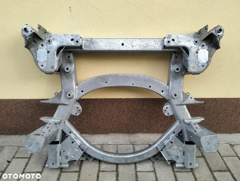 wózek sanki kołyska belka bmw i4 g26