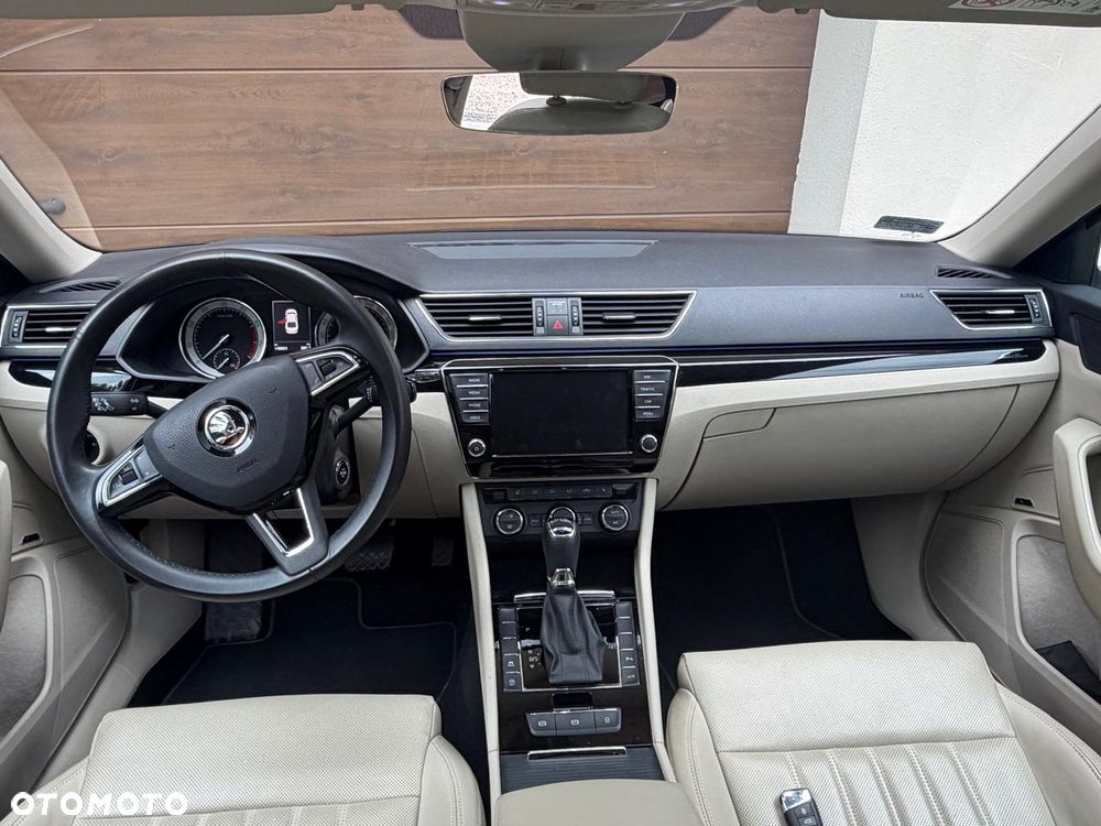 Skoda Superb 1.8 TSI L&K DSG - 15