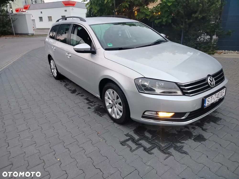 Volkswagen Passat - 2