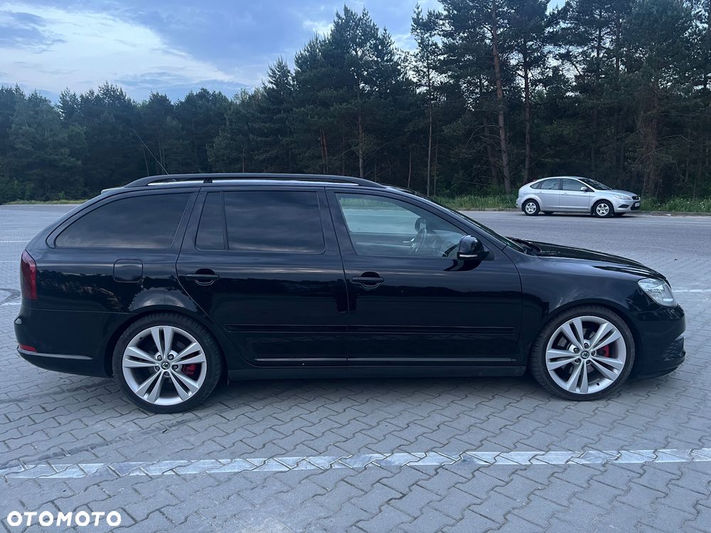 Skoda Octavia 2.0 TDI CR DPF RS - 4
