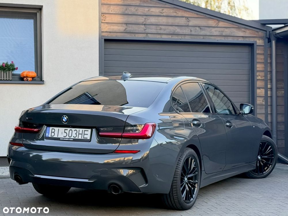 BMW Seria 3 320d xDrive M Sport sport - 19