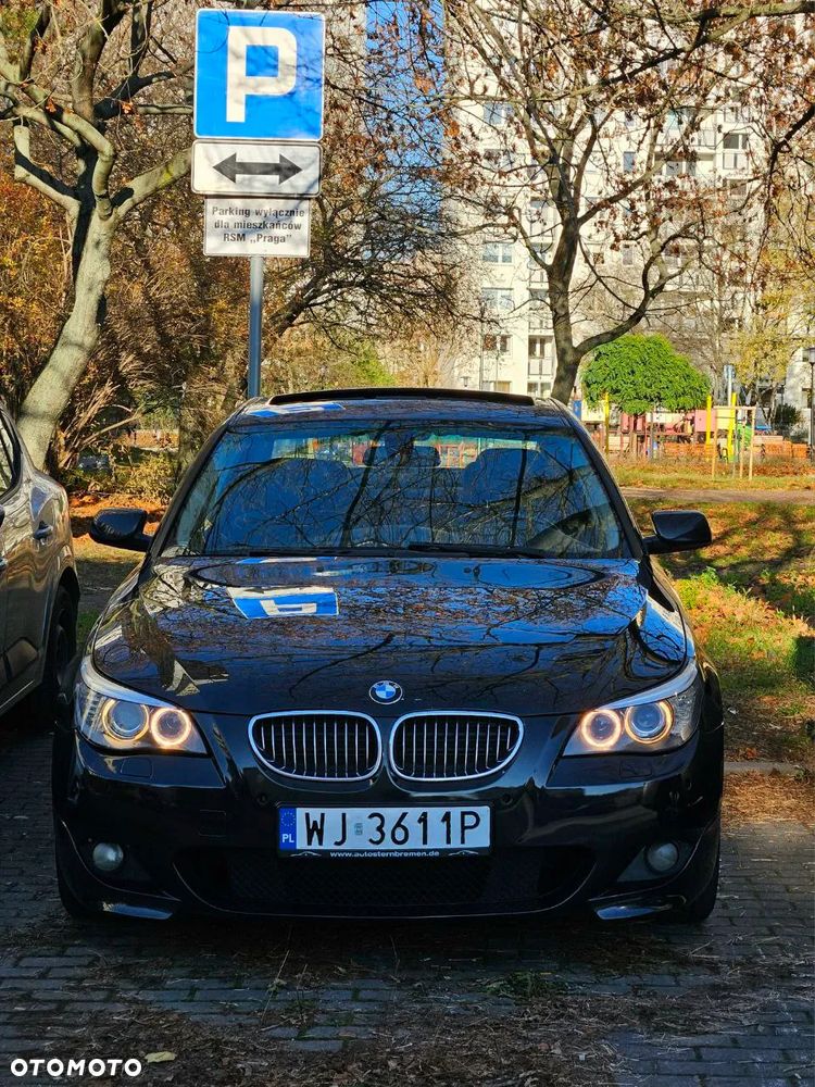 BMW Seria 5 523i - 28