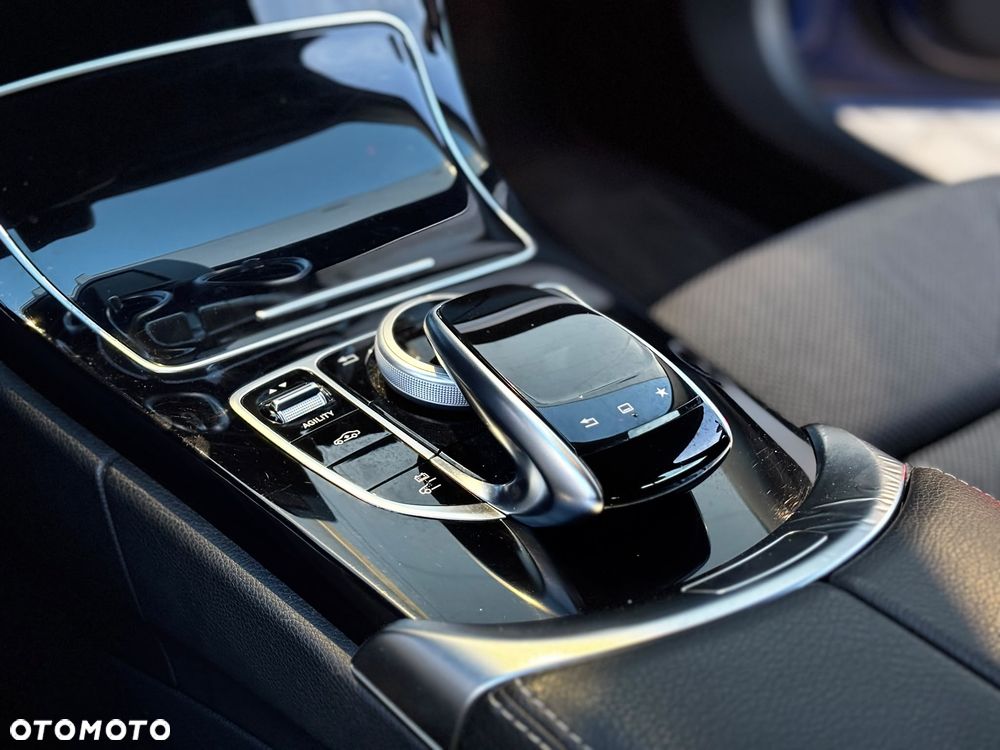 Mercedes-Benz Klasa C 350 e - 22
