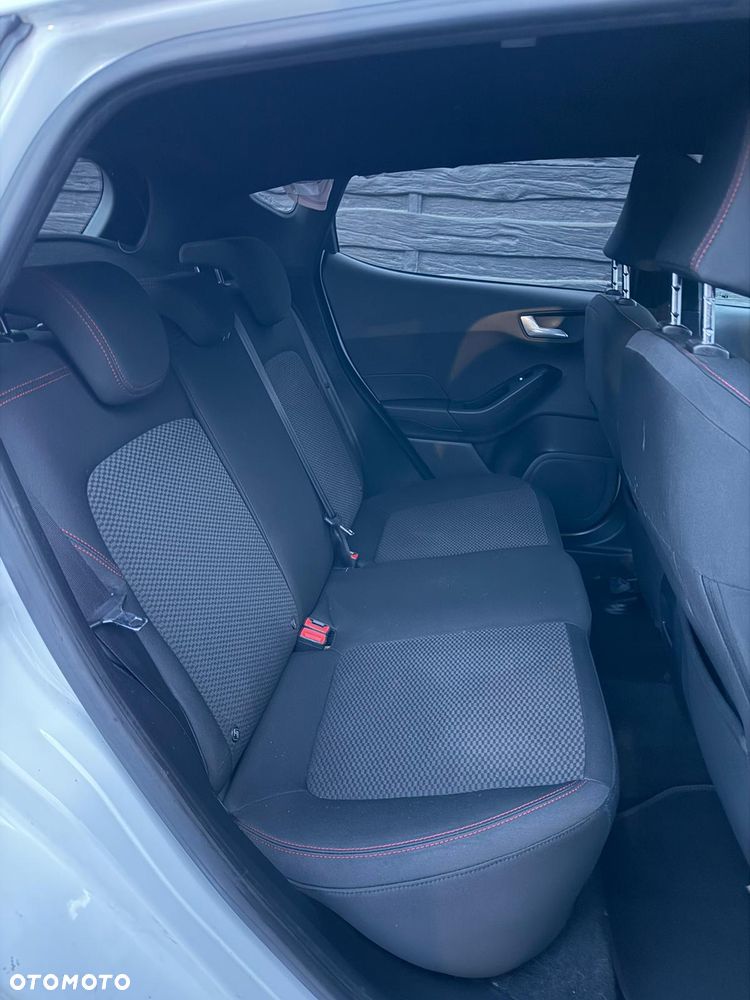 Ford Fiesta - 9