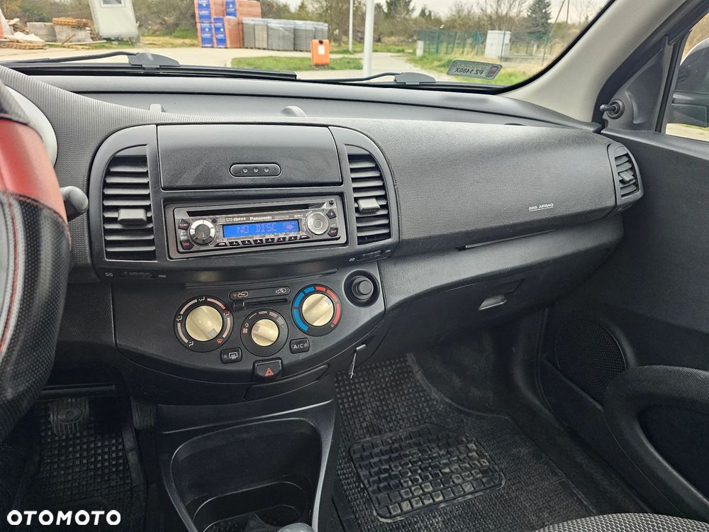 Nissan Micra 1.2 Visia AC/CD - 11