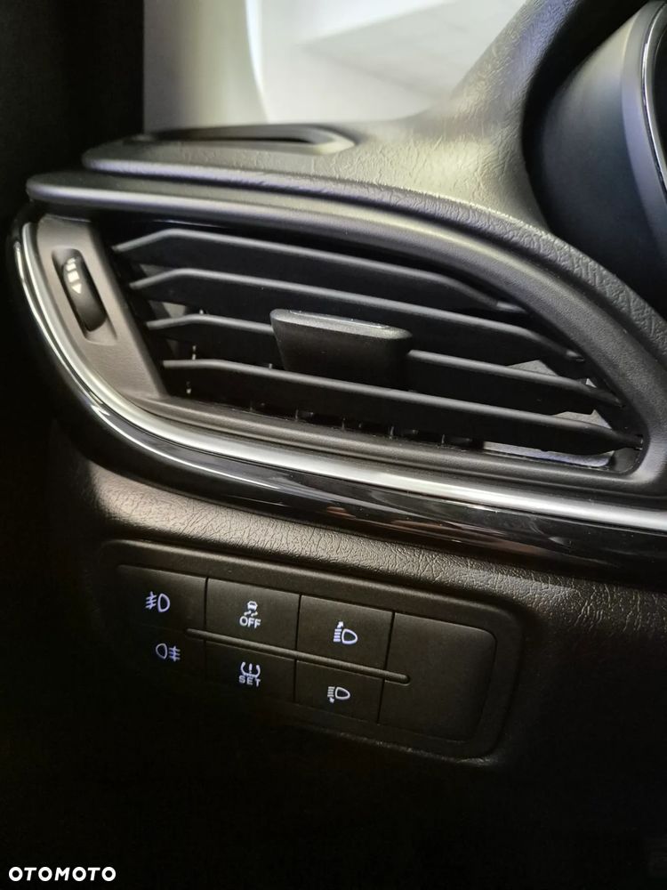 Fiat Tipo 1.0 T3 Cross - 28