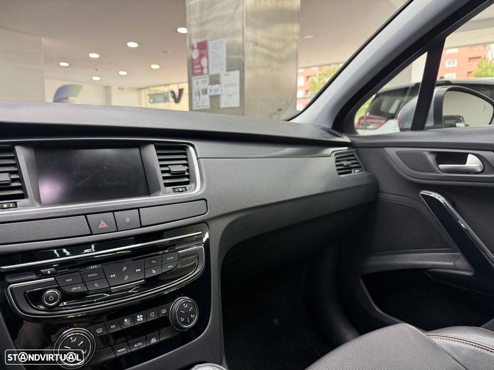 Peugeot 508 SW 1.6 BlueHDi GT Line - 28
