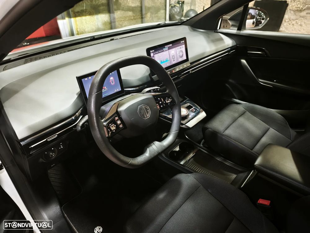 MG MG4 51 kWh Standard - 9