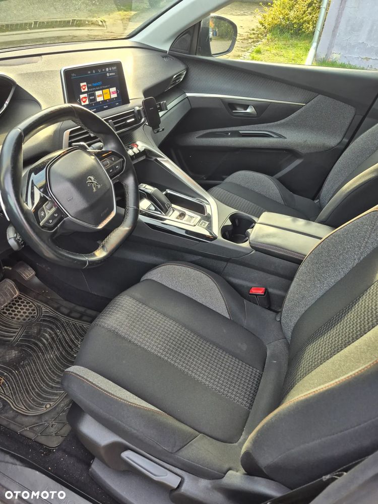 Peugeot 3008 1.5 BlueHDi Active S&S EAT8 - 6