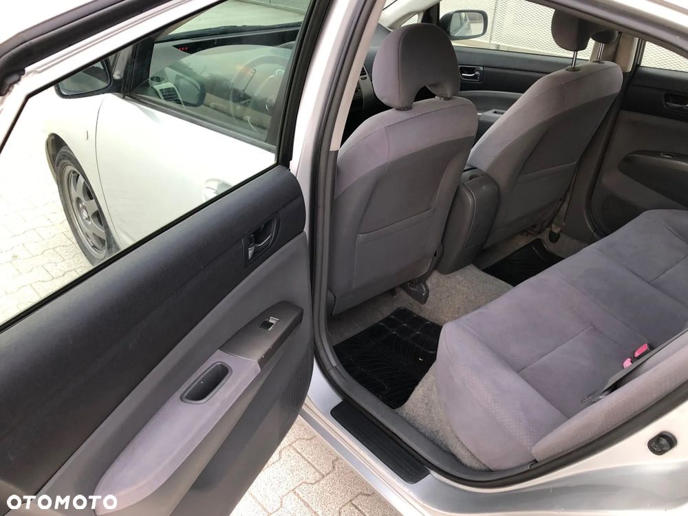 Toyota Prius 1.5 VVT-i Sol - 11