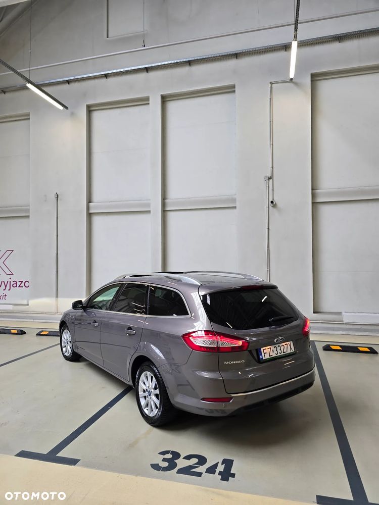 Ford Mondeo 1.6 T Titanium - 36