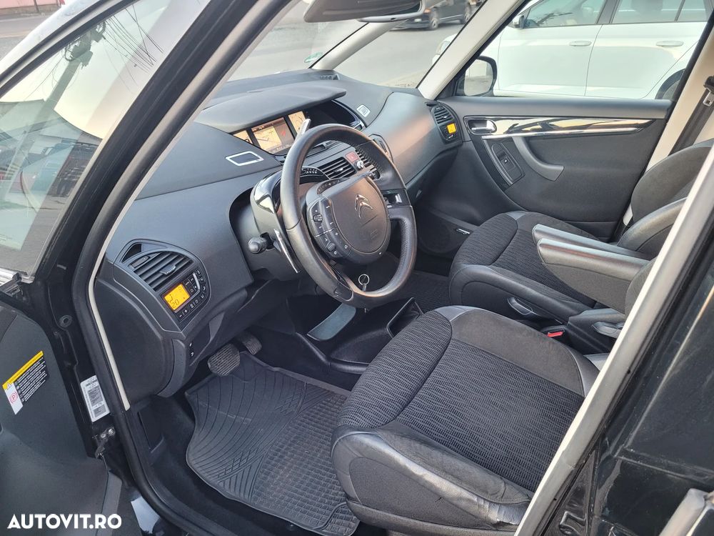 Citroën C4 Picasso 2.0 HDi FAP Aut. Exclusive - 9