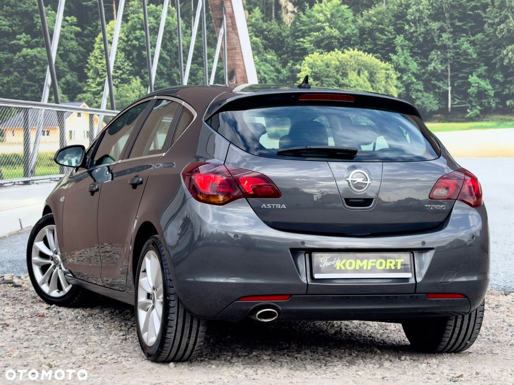 Opel Astra 1.6 Turbo Edition Sport - 12