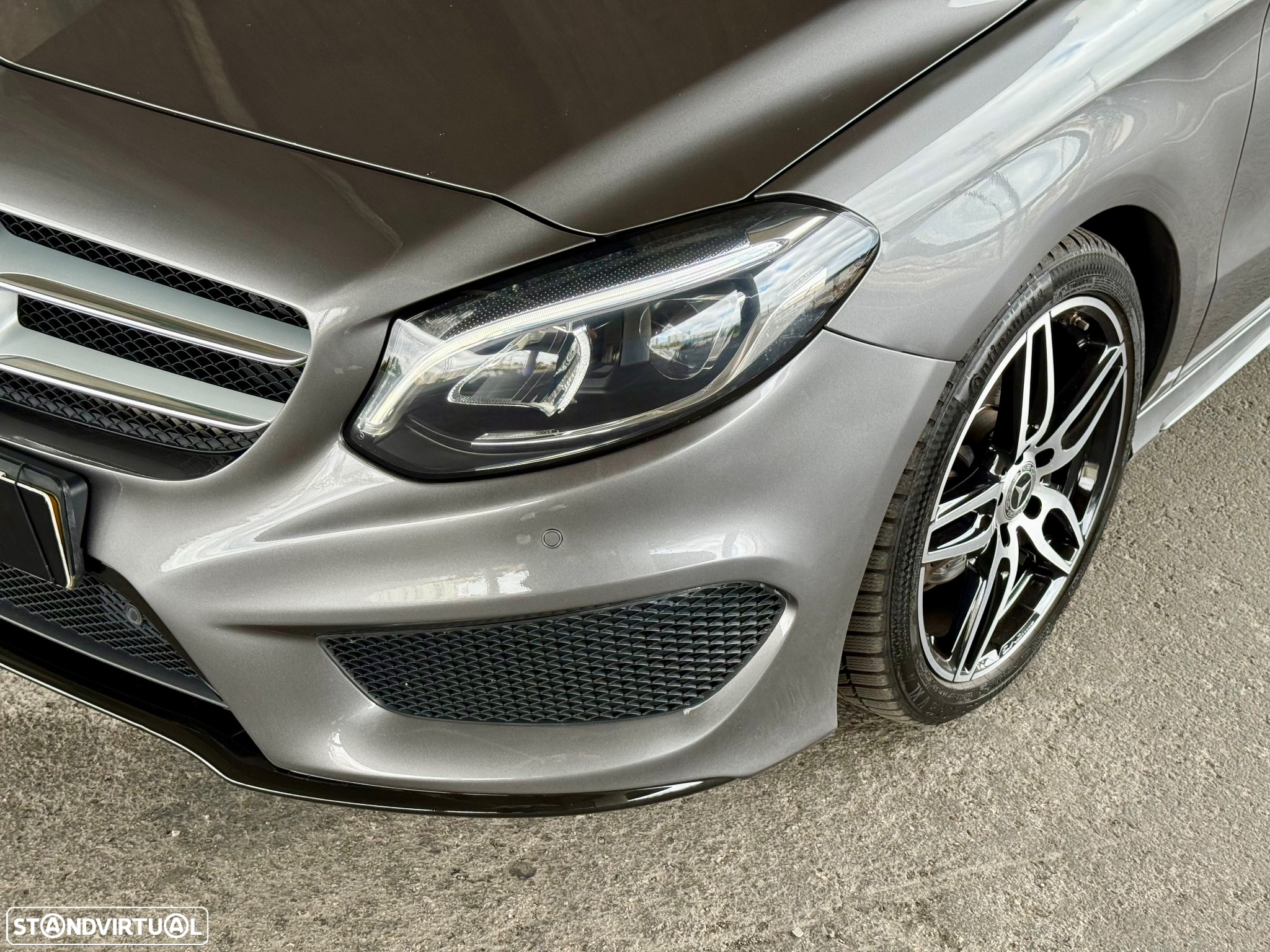 Mercedes-Benz B 180 d AMG Line - 3