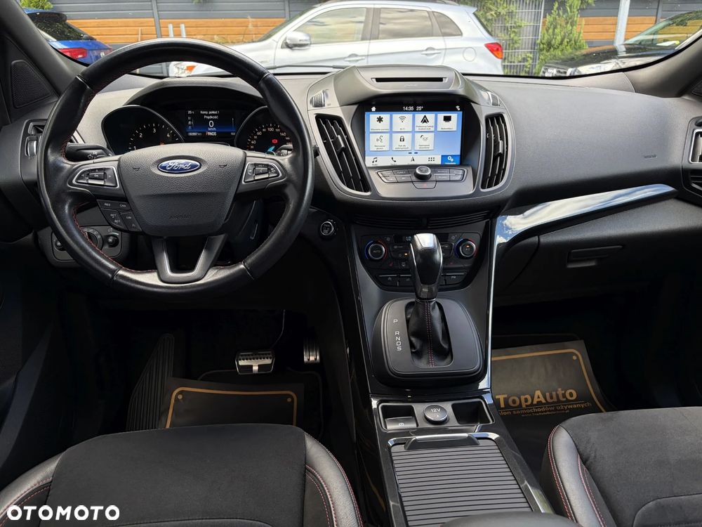 Ford Kuga 1.5 EcoBlue ST-LINE - 32