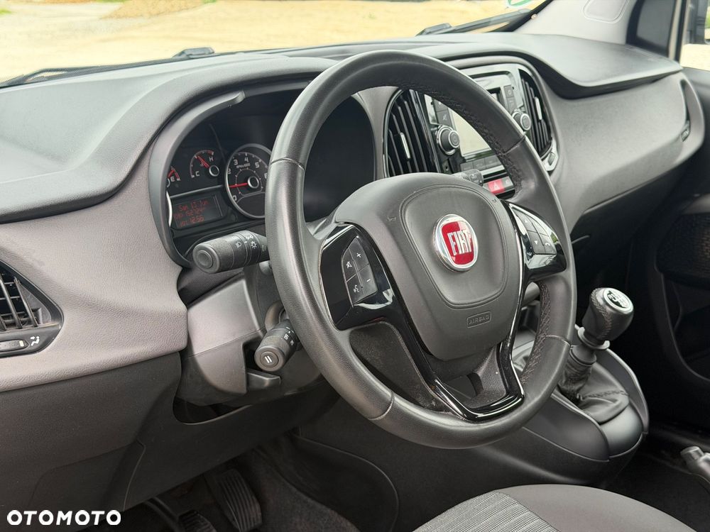 Fiat Doblo 1.4 T-Jet 16V First Edition - 17