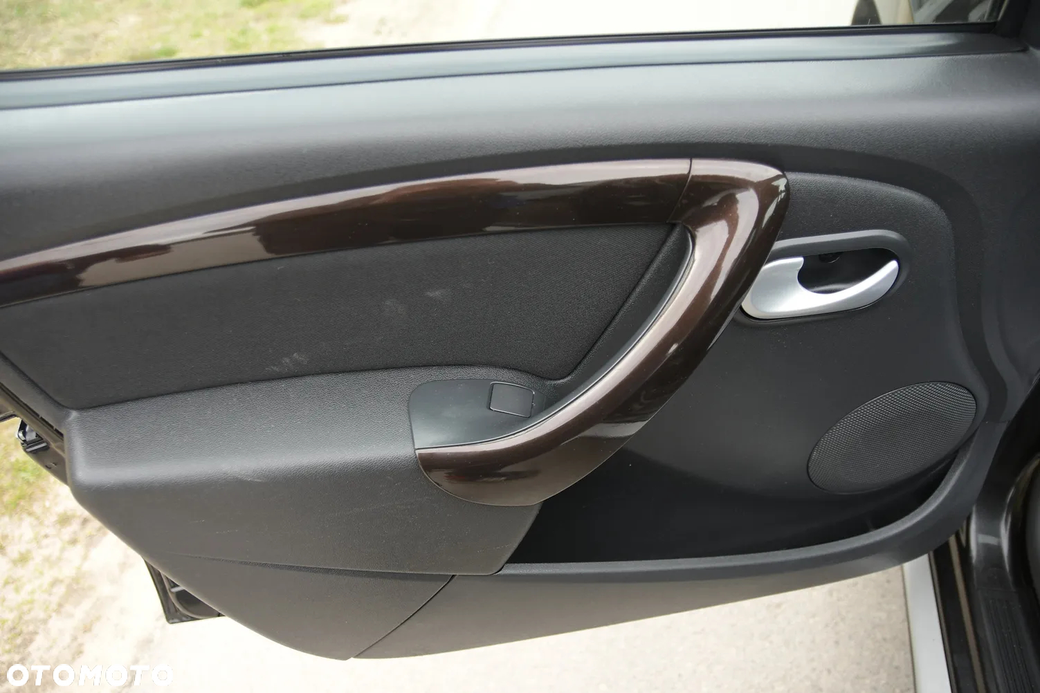 Dacia Duster 1.6 - 25