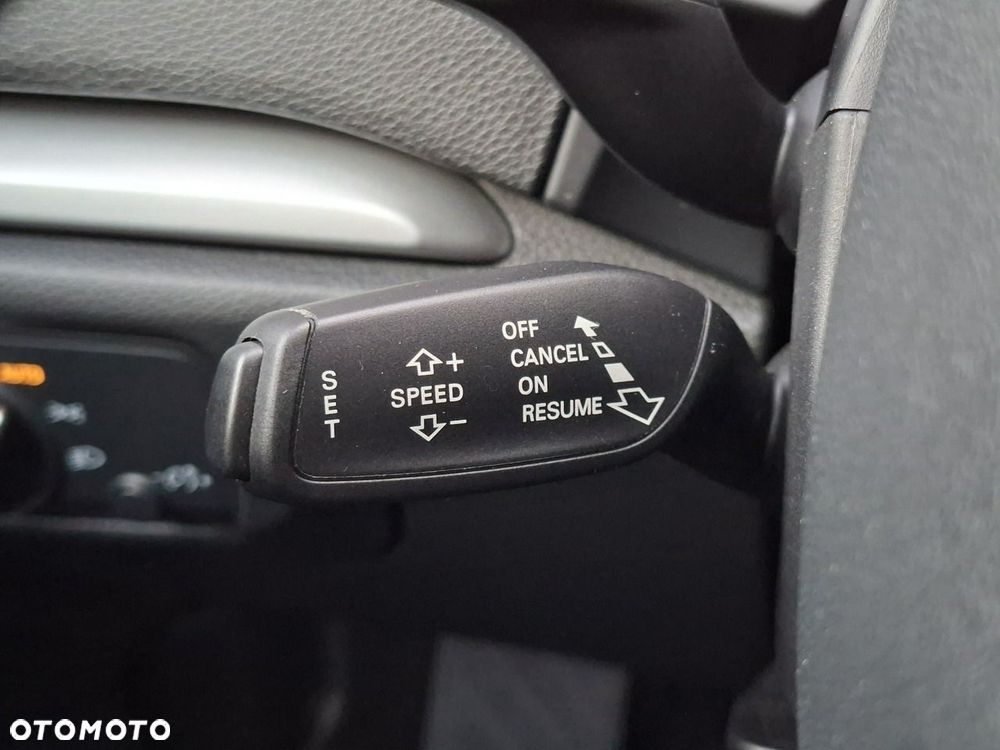 Audi A3 3-drzwiowe 1.6 TDI - 17