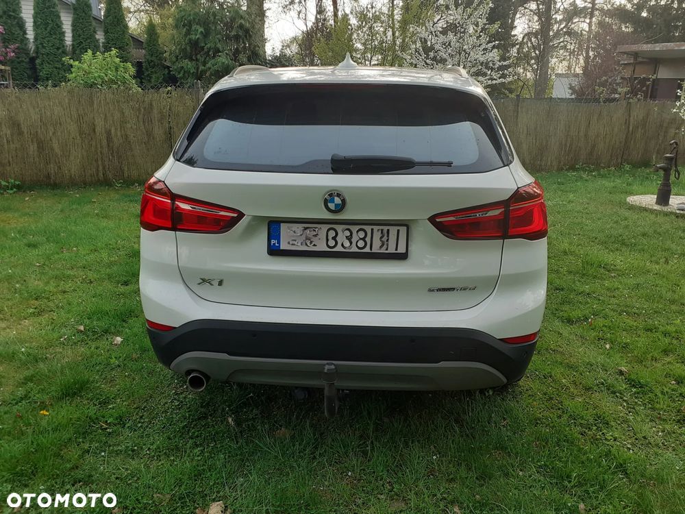 BMW X1 sDrive16d - 15