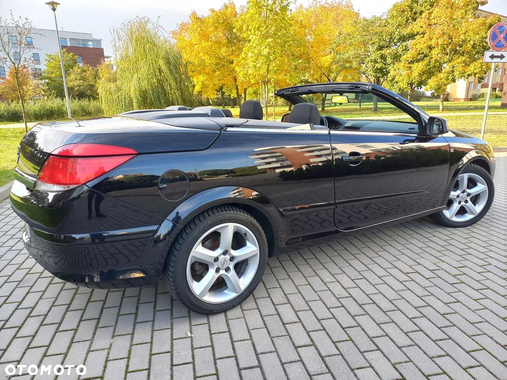 Opel Astra 1.8 Edition 111 Jahre - 5