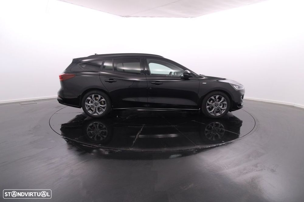 Ford Focus SW 1.5 TDCi EcoBlue ST-Line Aut. - 10