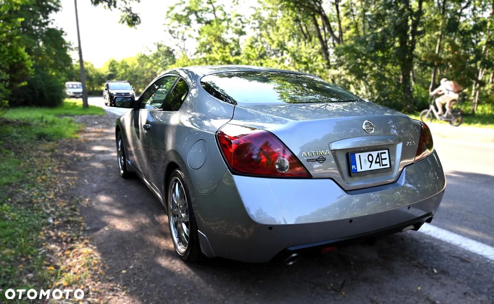 Nissan Altima - 20