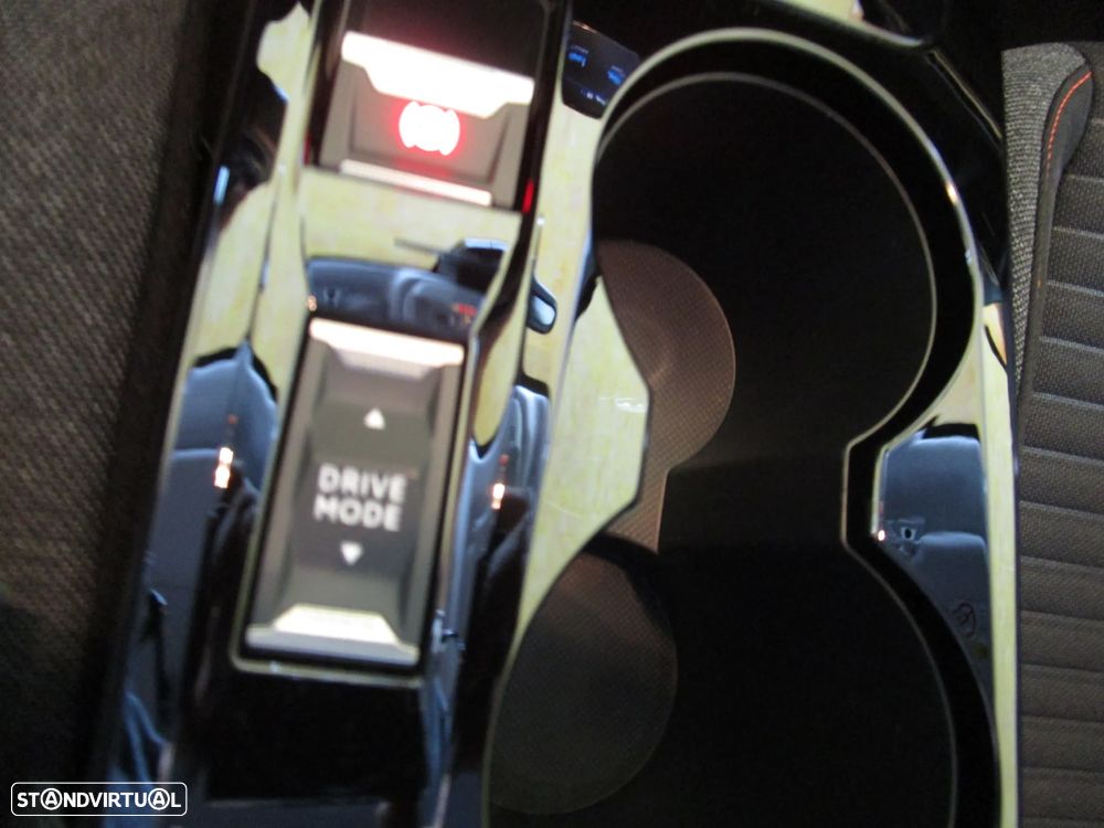 Peugeot e-208 50 kWh Allure Pack - 29