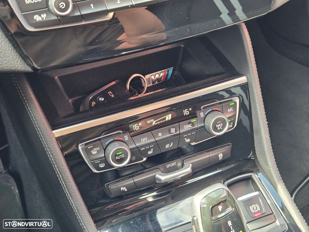 BMW 218 Gran Tourer i Line Luxury Auto - 21