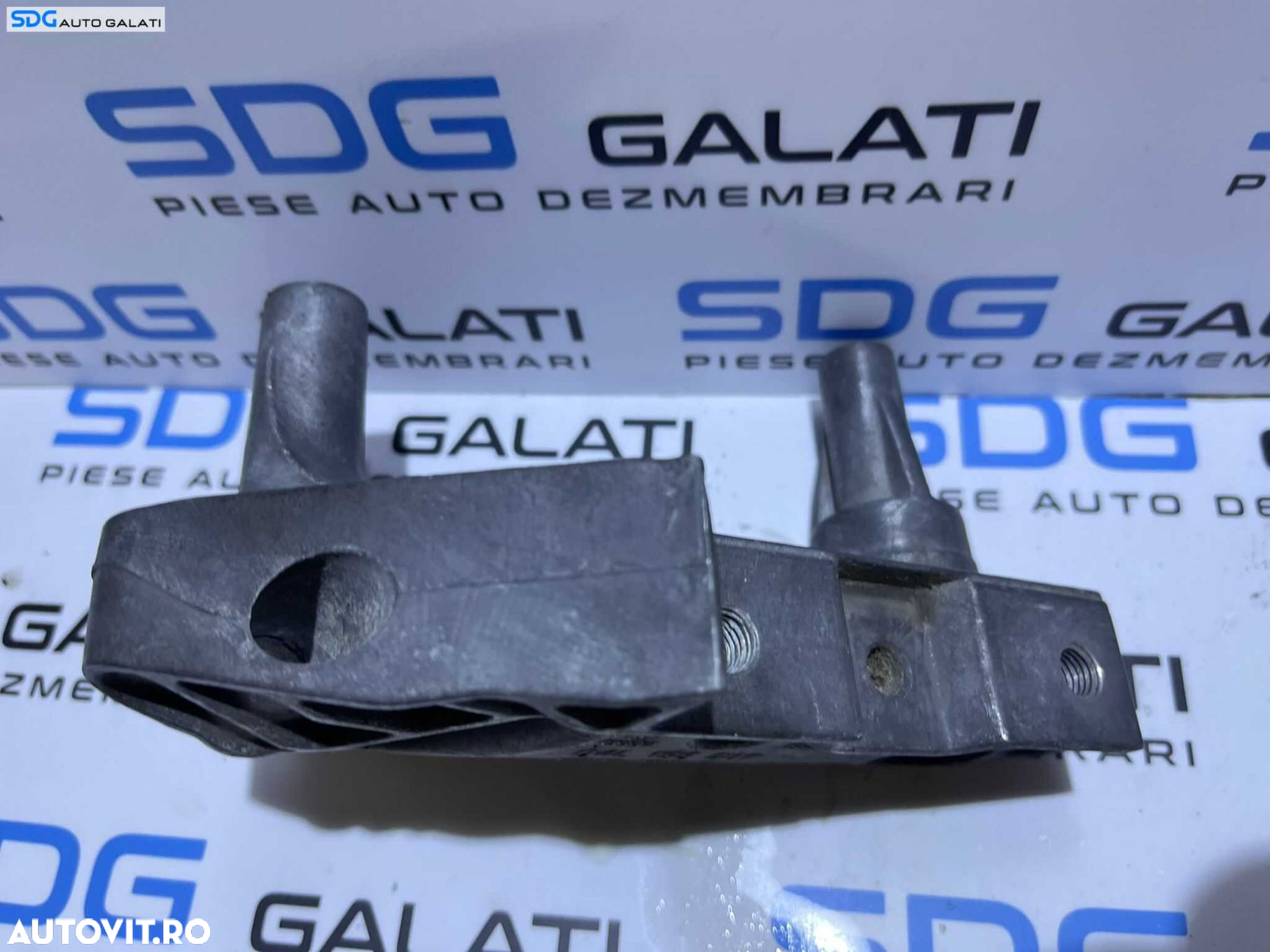 Suport Tampon Motor Seat Leon 5F 1.6 TDI CLHA CRKB CLHB CXXA CXXB DBKA DDYA DDYB DGTE 2013 - 2017 Cod 04L199207 [D0020] - 2