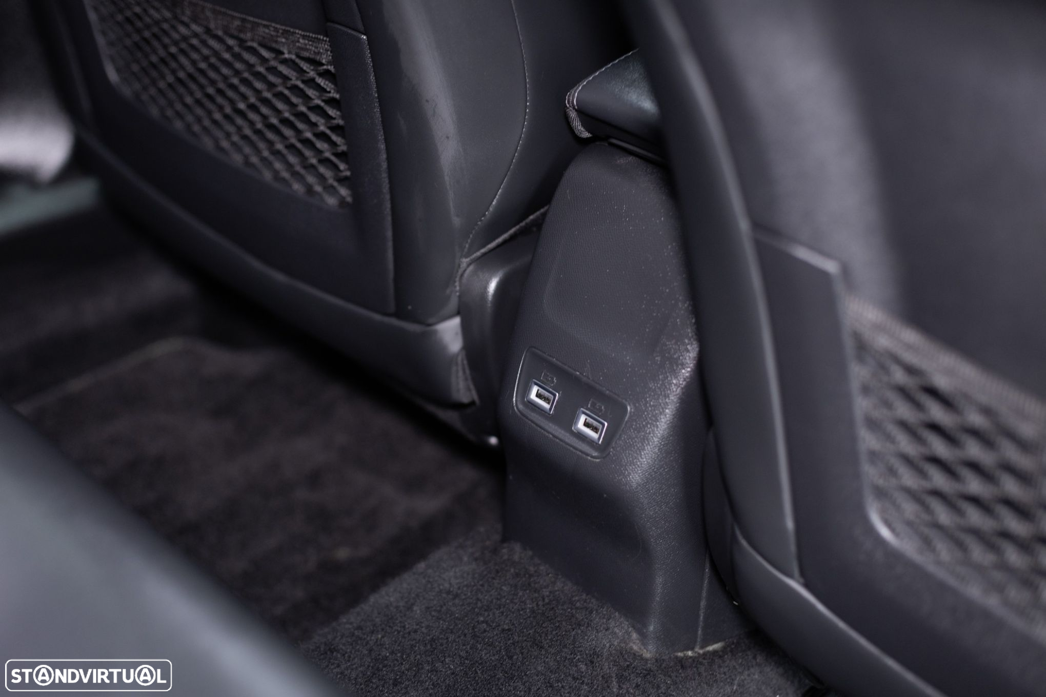 Peugeot 2008 BlueHDi 130 EAT8 GT Pack - 19