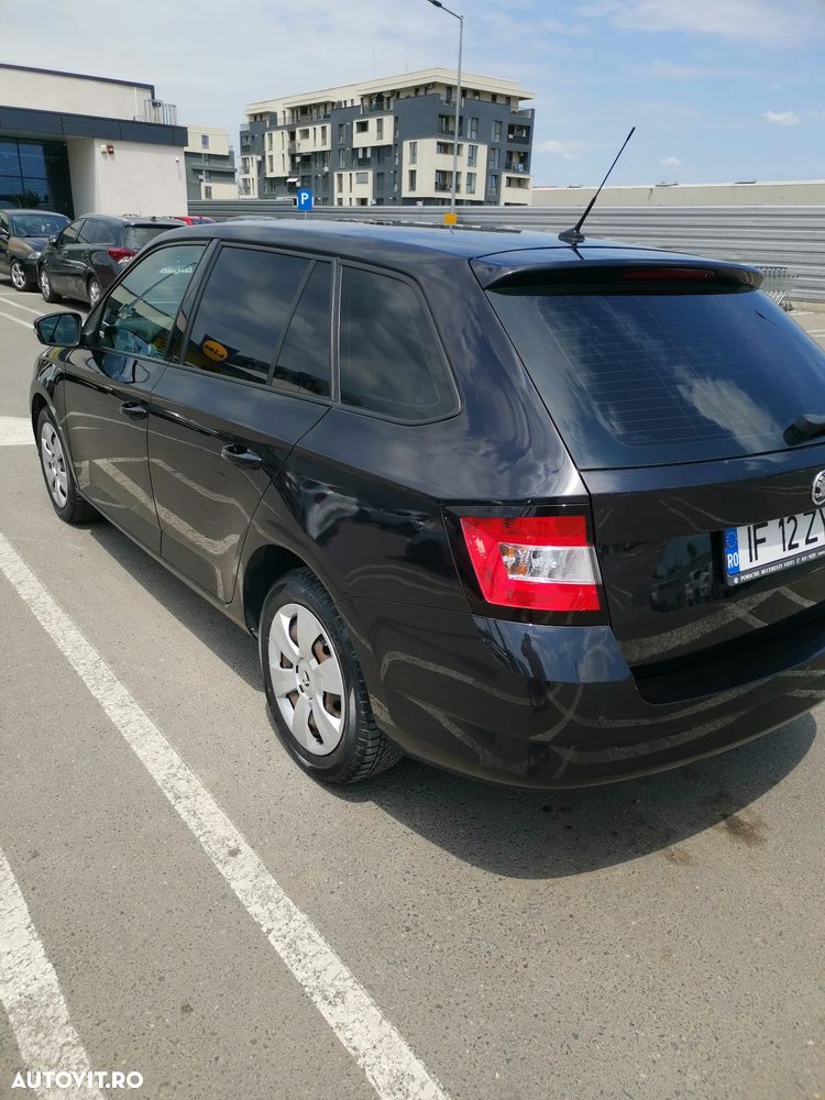 Skoda Fabia 2017 photo 5