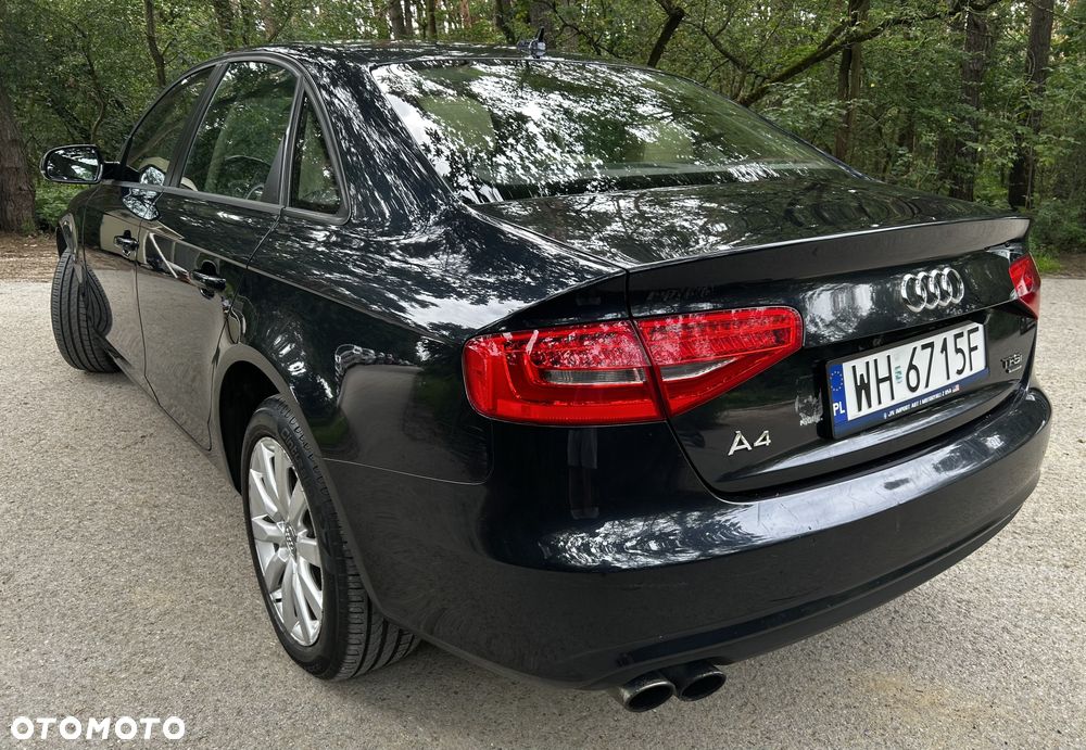 Audi A4 Limousine - 12