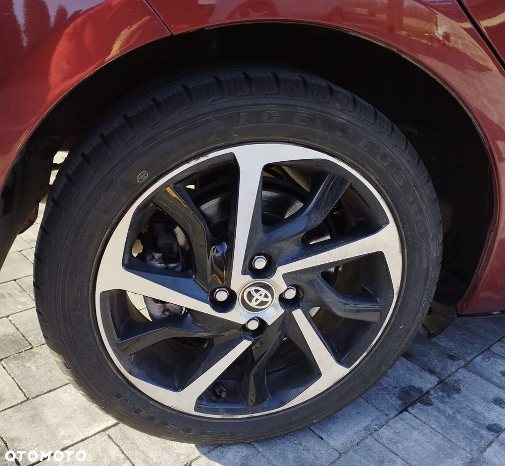 Toyota Yaris - 36
