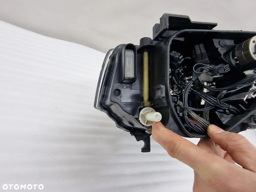 VW PASSAT B6 LIFT 08- LEWY BI-XENON BIXENON LEWA LAMPA PRZEDNIA PRZÓD , NR 3C0941751K , NR AUKCJI LL367 - 16