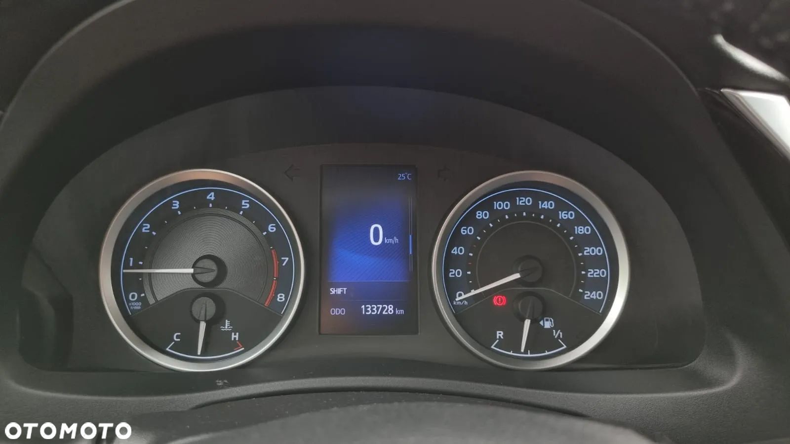 Toyota Corolla 1.6 Comfort - 1