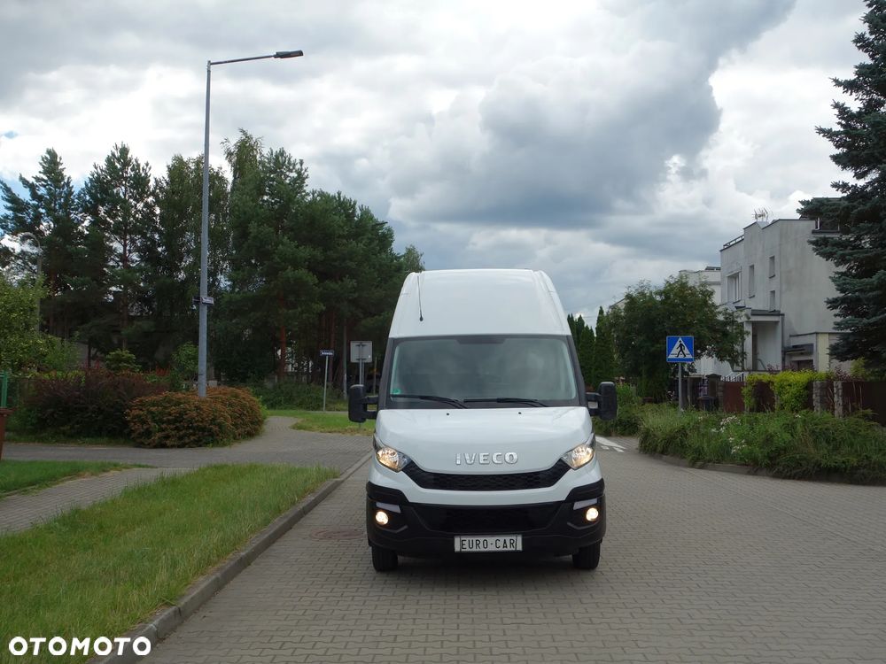 Iveco DAILY 35C15 - 15