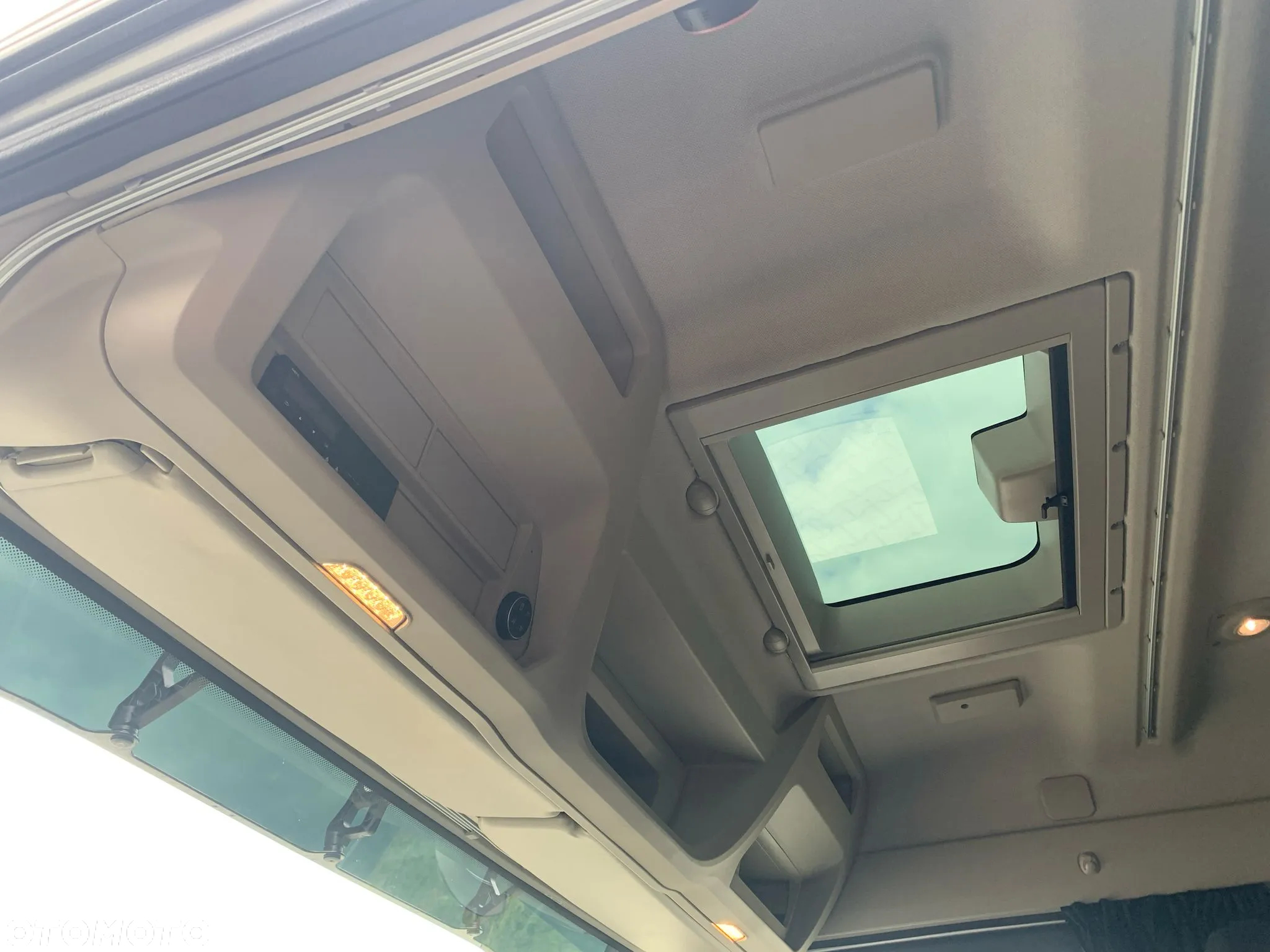 Iveco S-WAY 4x4H EURO6 - 16