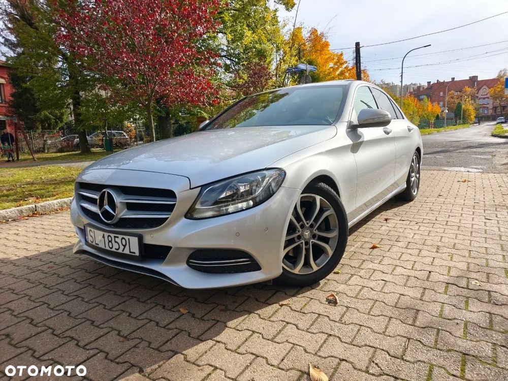 Mercedes-Benz Klasa C 200 Avantgarde - 16