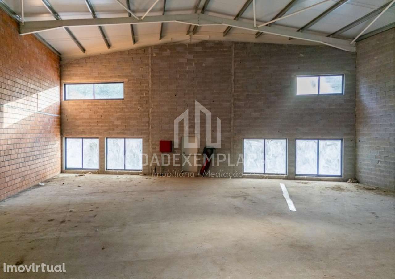 Incrível Pavilhão Industrial Novo em Macieira, Lousada - Grande imagem: 4/9
