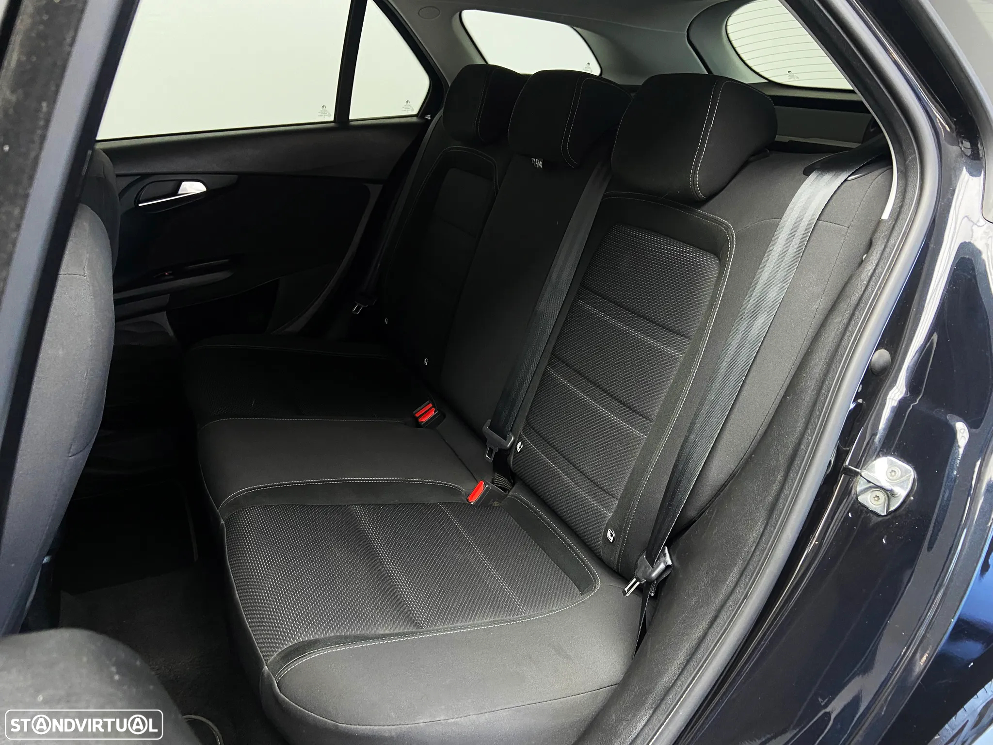Fiat Tipo Station Wagon 1.3 M-Jet Lounge - 10
