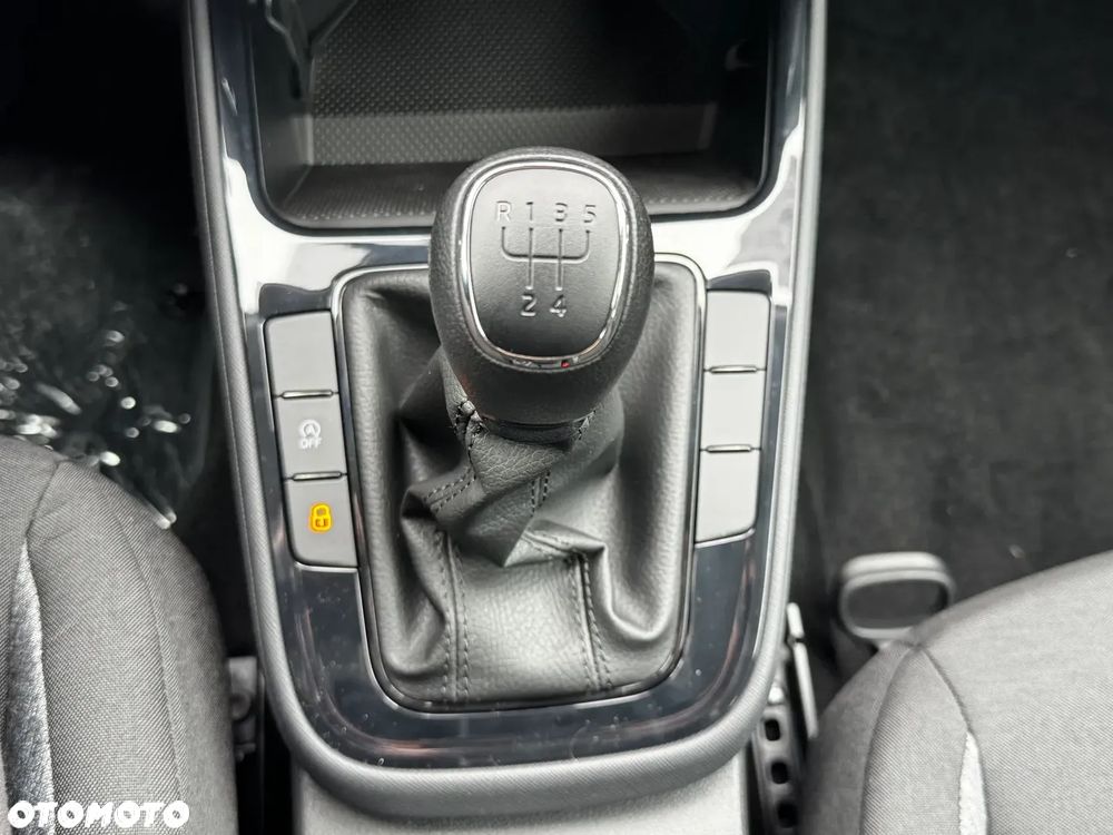 Skoda Fabia 1.0 TSI Drive - 16